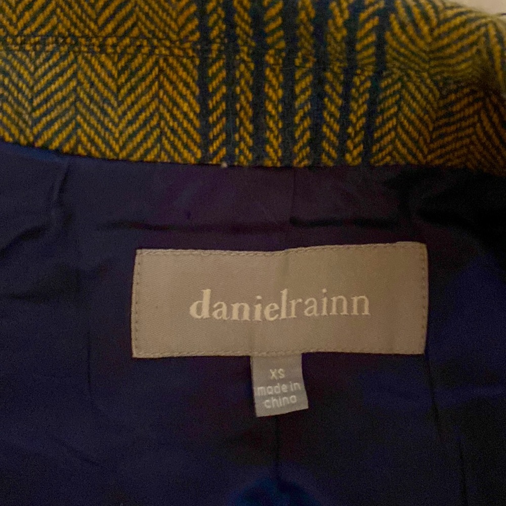 Classic Danielrainn sharp blazer - Picture 7 of 7